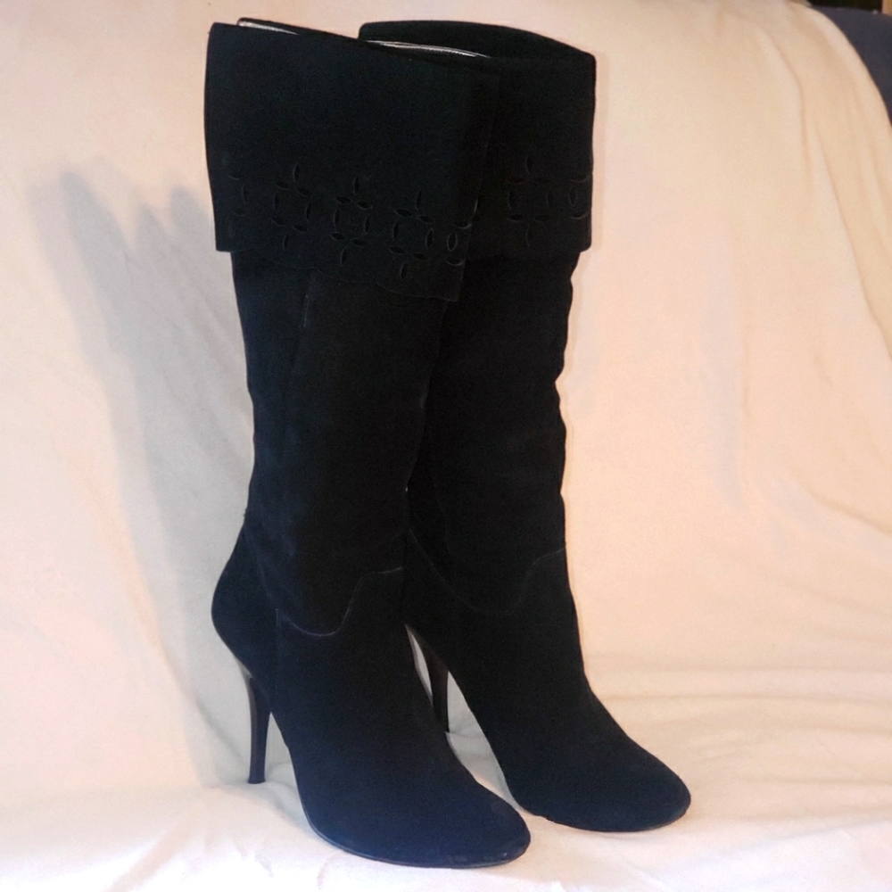 Beverly Feldman black boot